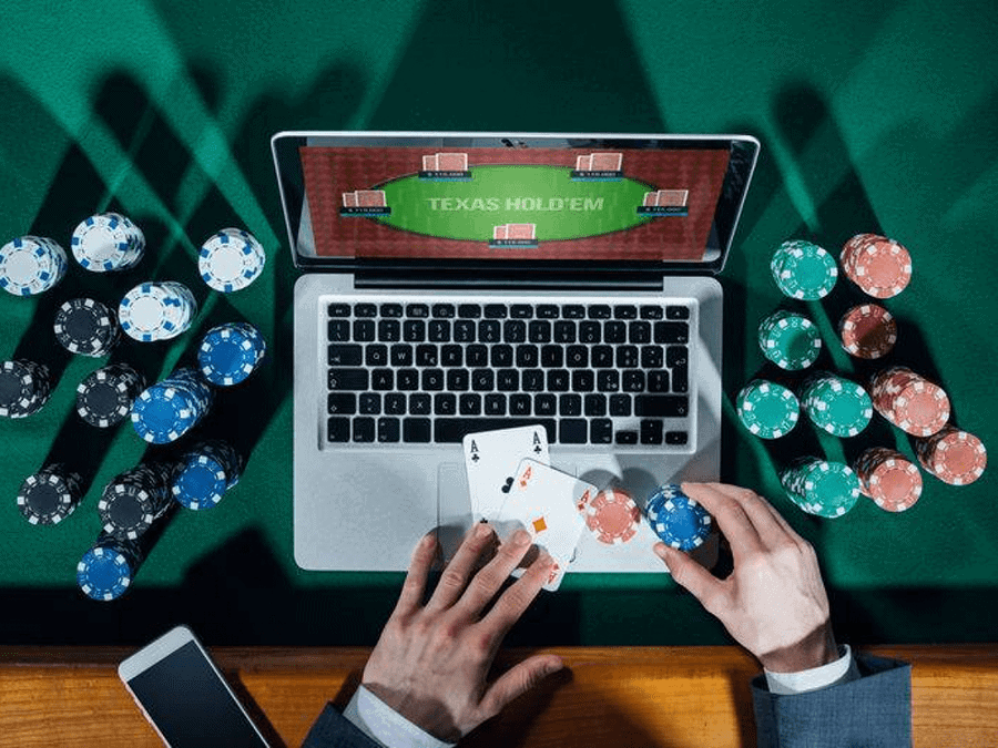 Làm thế nào để nâng cao trình độ chơi Poker?