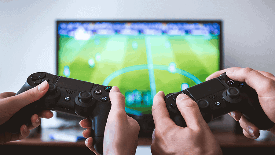 Nút home tay cầm ở game chơi PES được sử dụng như thế nào?