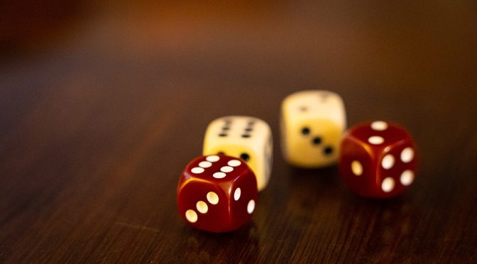 What are the benefits of playing live dealer roulette?