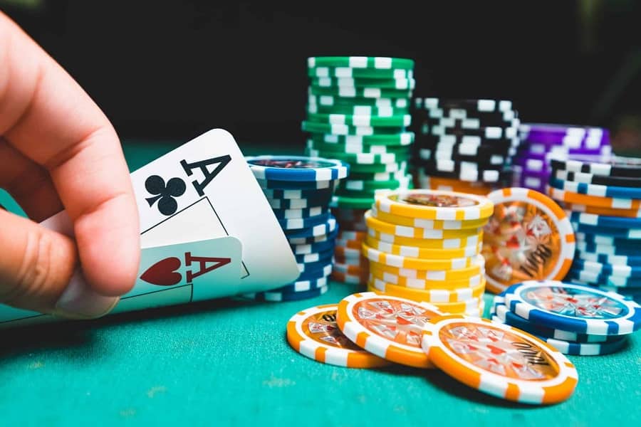 Giới thiệu về một số thể loại bài Poker phổ biến nhất