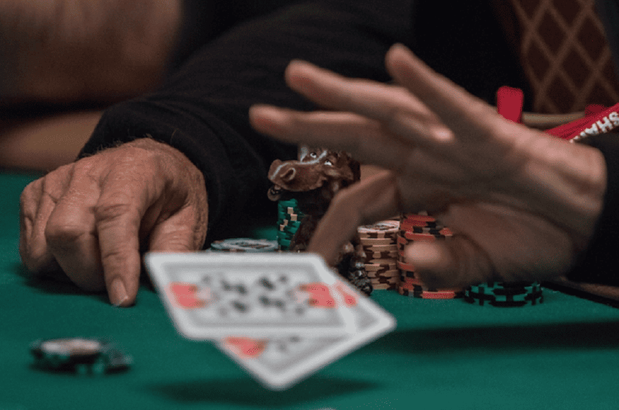 Những cách chơi Poker được cao thủ khuyên dùng để bạn thắng được đối thủ